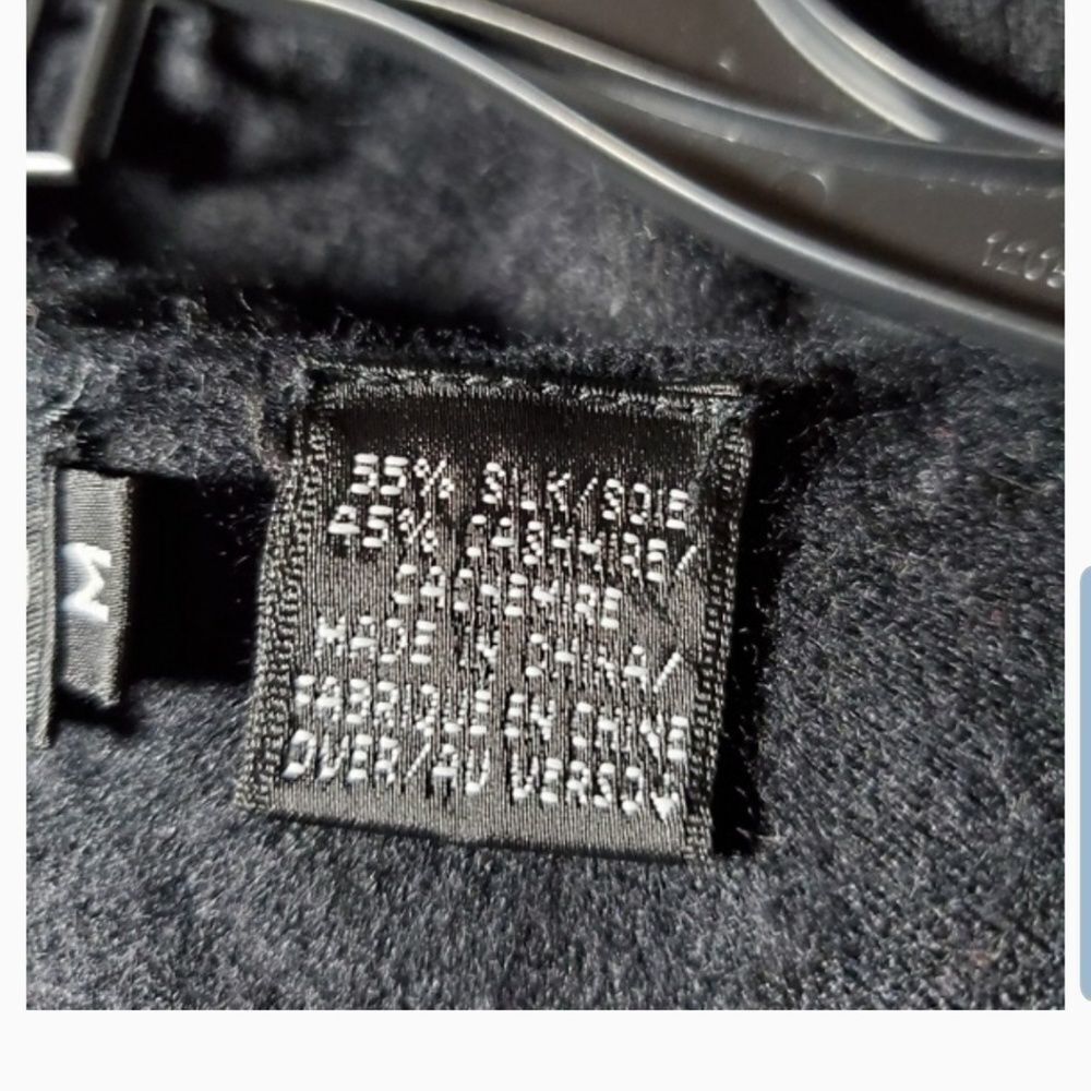 Dana Buchman black silk cashmere blend sweater - Picture 6 of 6